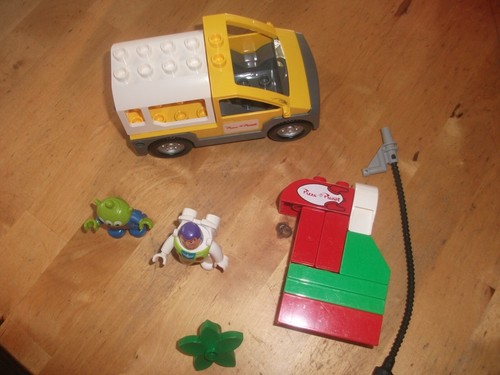Lego duplo pizza planet truck - lego,